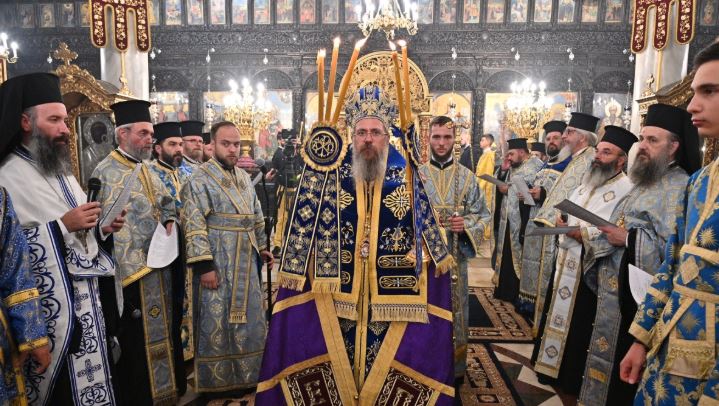 Молебен канон на Пресвета Богородица в митрополитския храм “Св. вмчца Марина” в Пловдив