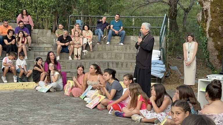 Ολοκληρώθηκε η κατασκηνωτική χρονιά για τη Μητρόπολη Καρπενησίου
