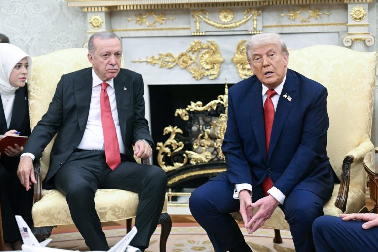 Ο Ερντογάν προανήγγειλε διάλογο με τον Οικουμενικό Πατριάρχη για τη Θεολογική Σχολή της Χάλκης – Συνάντηση με Τραμπ στον Λευκό Οίκο