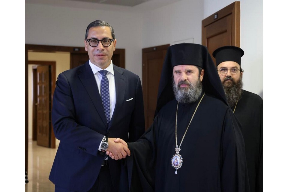 Συνάντηση Υπουργού Εξωτερικών της Κύπρου με τον Αρχιεπίσκοπο Αλβανίας στα Τίρανα