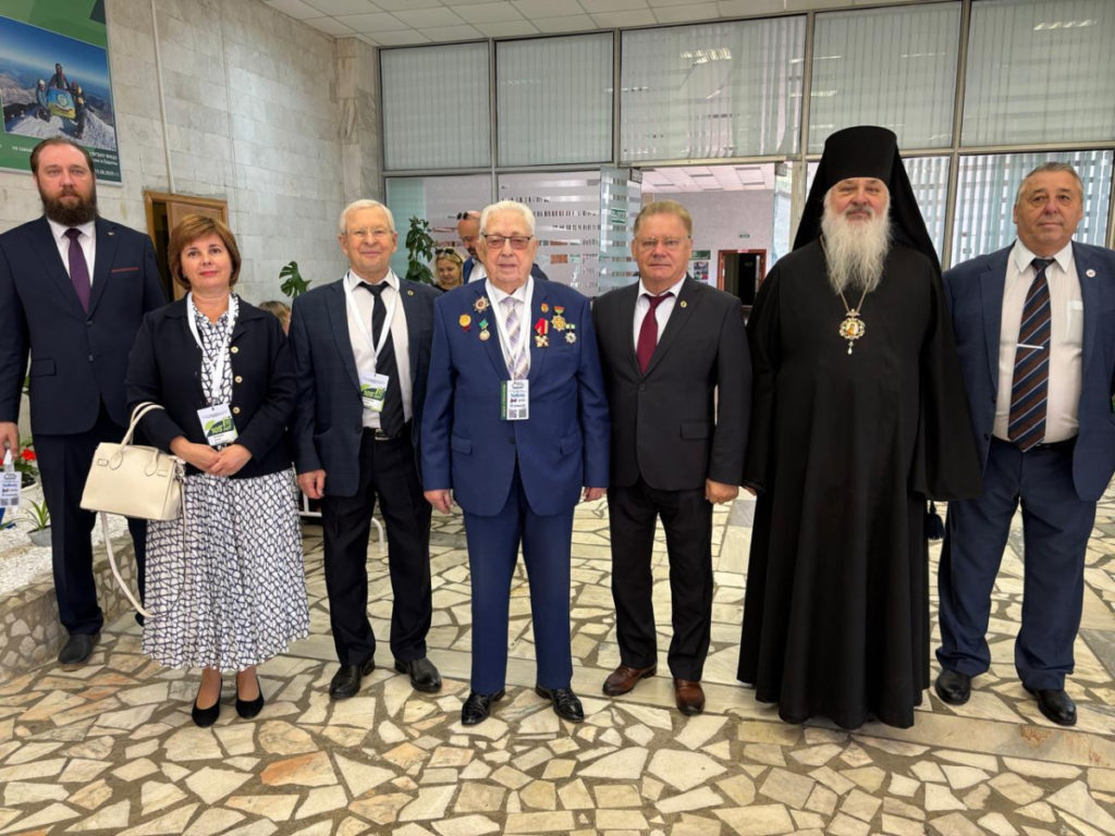 Наместник Екатерининского ставропигиального монастыря принял участие в конференции, посвященной 105-летию Федерального научного центра овощеводства