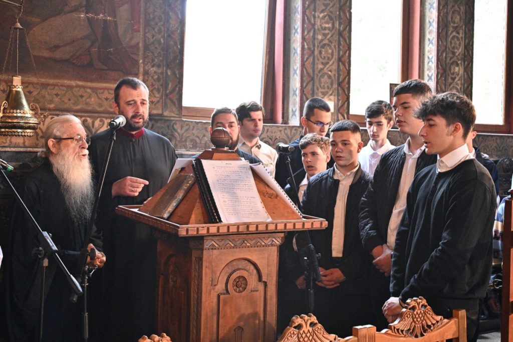 Школата по източно църковно пеене в Пловдив обявява прием на курсисти за учебната 2025/26 г.