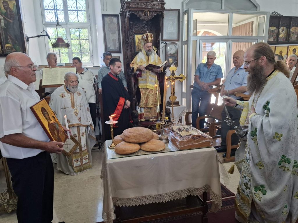 Ο Μητροπολίτης Κυρηνείας στον Ιερό Ναό Αγίου Θεοδώρου στο Παλιτικό