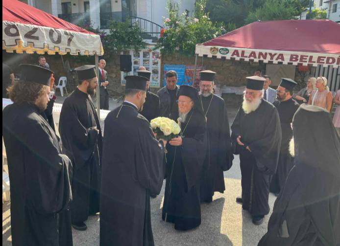 البطريرك المسكوني في مطرانية بيسيدية المقدسة