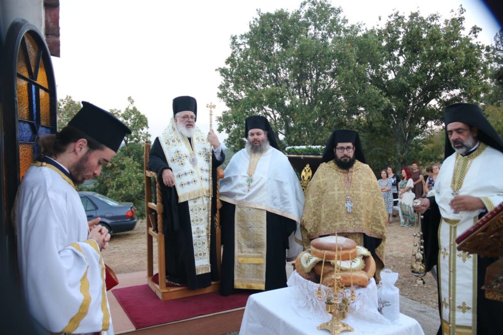 Εσπερινός στο Παρεκκλήσι της Ακαταφλέκτου Βάτου στη Μητρόπολη Διδυμοτείχου