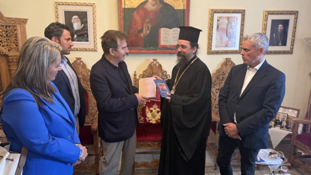 Επίσκεψη του υπουργού Προστασίας του Πολίτη στον Μητροπολίτη Καστορίας