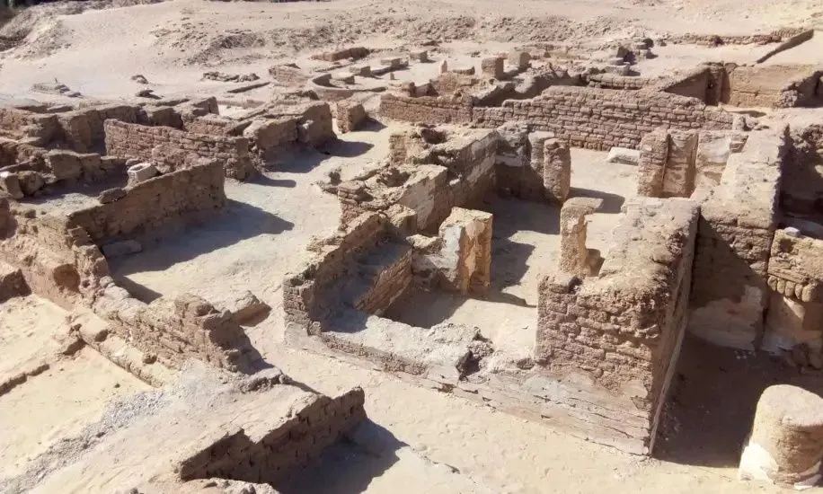 Εντοπίστηκε τοιχογραφία του Χριστού που θεραπεύει ασθενείς σε όαση της Αιγύπτου