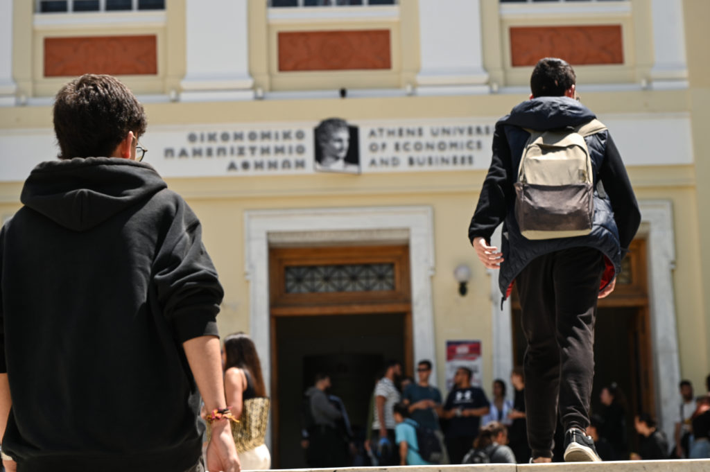 Έως το τέλος του Σεπτεμβρίου οι μετεγγραφές των πρωτοετών φοιτητών των Πανεπιστημίων