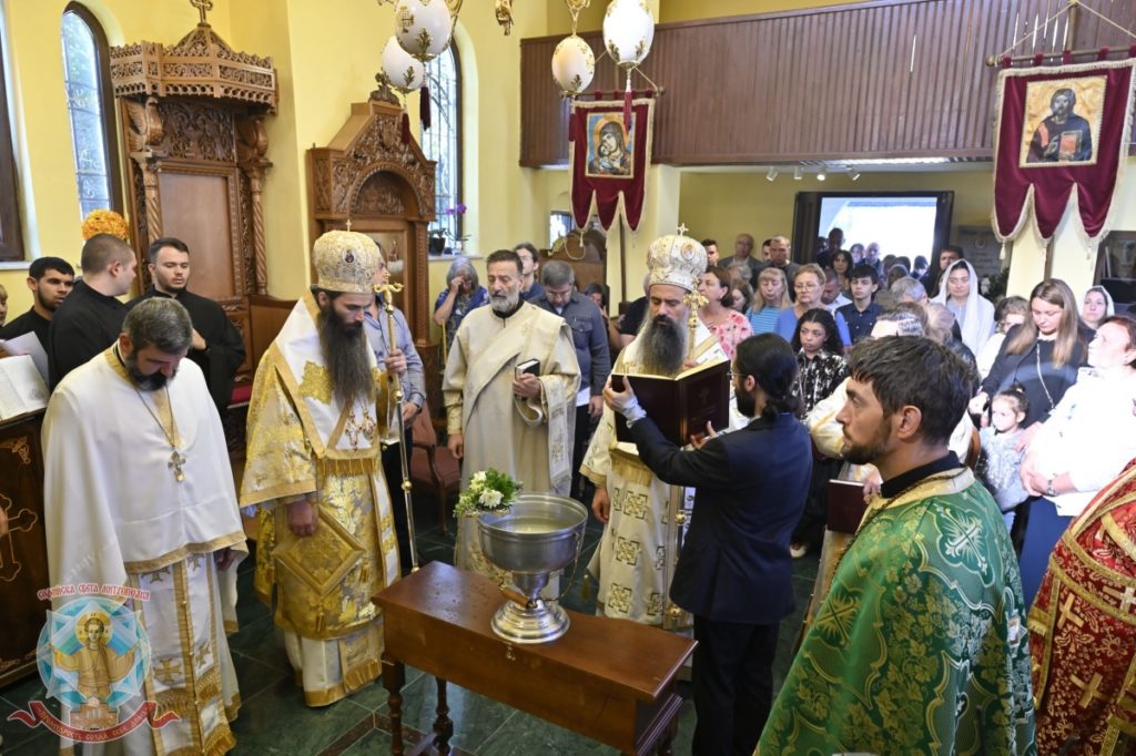 Обновление на храм „Св. Николай Летни“ в столичния кв. „Бенковски“