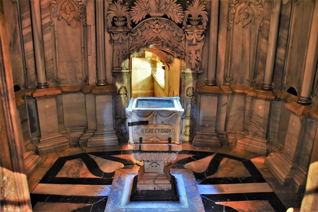 قرارات المجمع المقدس فيما يخص دير القديسة كاترينا في سيناء