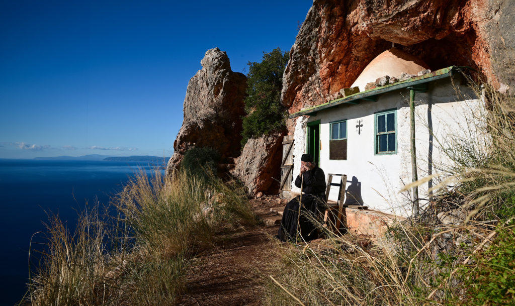«Άγιον Όρος – Πέρα από το Ορατό»: Εγκαίνια της φωτογραφικής έκθεσης στις 27 Σεπτεμβρίου στη Θεσσαλονίκη (ΒΙΝΤΕΟ)