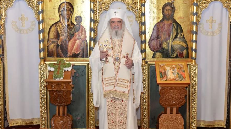 Ρουμανίας Δανιήλ: Ο Σταυρός του Χριστού είναι το σημάδι της αγάπης που νικά την αμαρτία και τον θάνατο