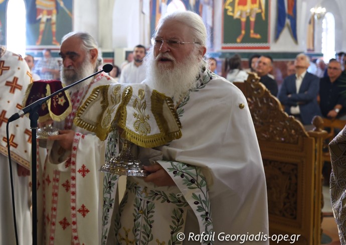 Ο Γέροντας Εφραίμ Βατοπαιδινός για τον μακαριστό π. Βασίλειο Γοντικάκη (BΙΝΤΕΟ)