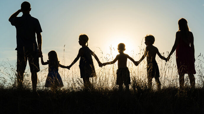 Η Ιερά Μητρόπολη Αρκαλοχωρίου βραβεύει τις πολύτεκνες μητέρες Καστελλίου και της ευρύτερης περιοχής