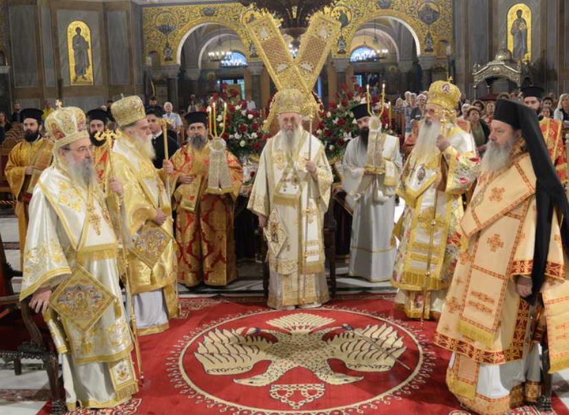 Λαμπρό Αρχιερατικό Συλλείτουργο για την εορτή της Τιμίας Κάρας του Αποστόλου Ανδρέου στην Πάτρα
