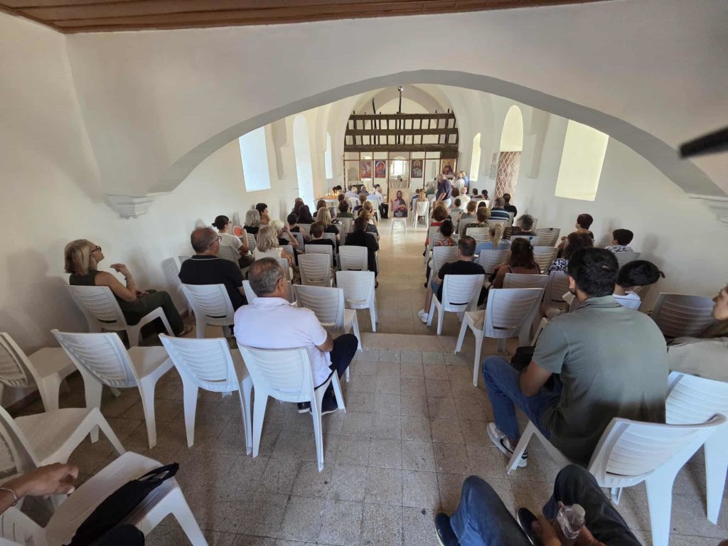 Συγκίνηση και πνευματική κατάνυξη στο κατεχόμενο Τίμιο Πρόδρομο στη Γύψου