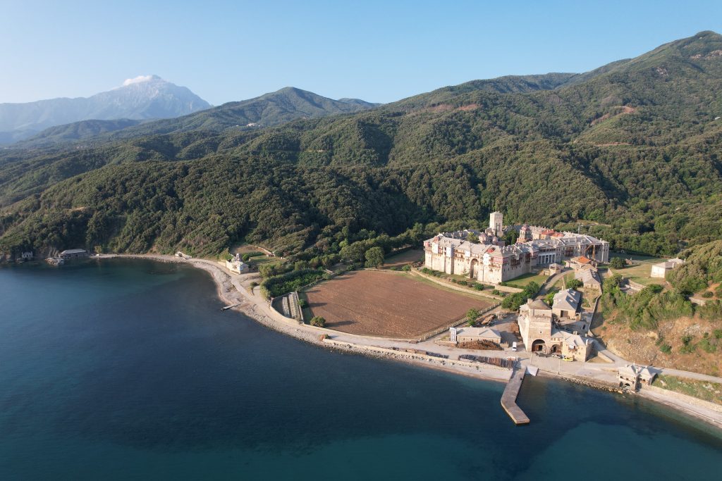 Ζημιές ήσσονος σημασίας σε 3 Μονές του Αγίου Όρους από τον σεισμό των 4,8 Ρίχτερ