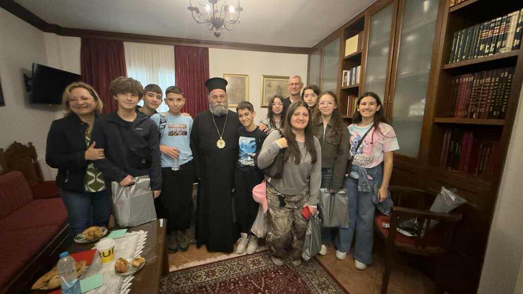 Ο Ιωαννίνων Μάξιμος συνομίλησε με ομογενείς μαθητές από τη Γερμανία