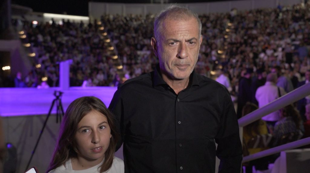 Ο Δήμαρχος Πειραιά, Γιάννης Μώραλης, για τη μεγάλη φιλανθρωπική συναυλία της Μητρόπολης στο Βεάκειο Θέατρο (ΒΙΝΤΕΟ)