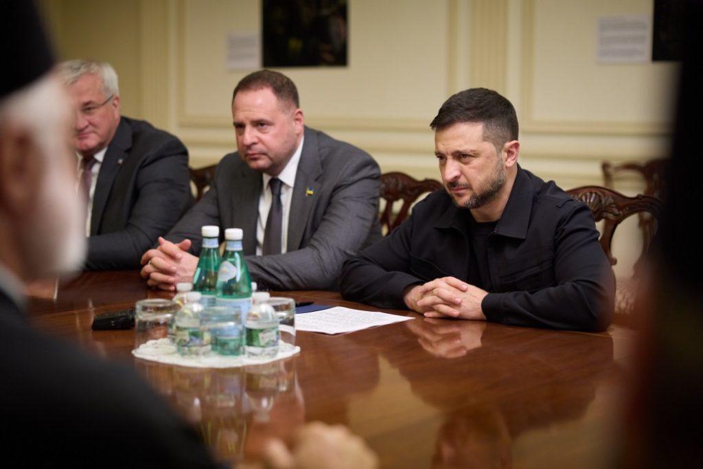 Ζελένσκι σε Οικουμενικό Πατριάρχη: Καταστροφική η επιρροή της ρωσικής εκκλησίας στην Ουκρανία