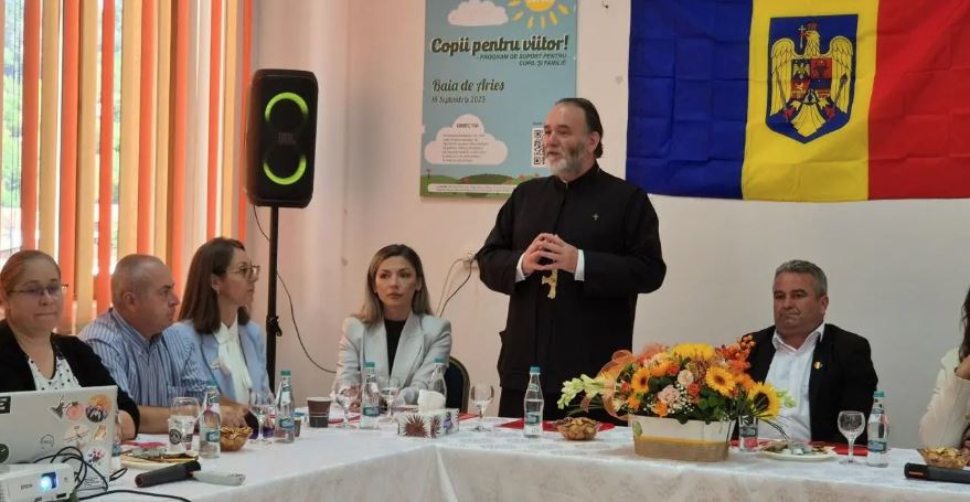 Αρχιεπισκοπή Άλμπα Ιούλια: Γονείς, σχολείο και Εκκλησία συνεργάζονται για την πρόληψη όλων των μορφών εξαρτήσεων