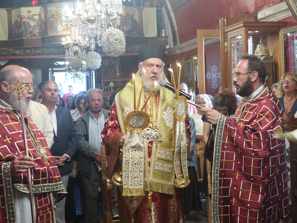 Οι Μυκόνιοι τίμησαν την ιερά μνήμη του Αγίου Νεομάρτυρος Μανουήλ, του Κρητός