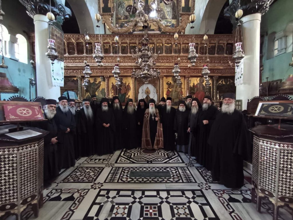 Μονή Σινά: Σε κλίμα ενότητας η αλλαγή σελίδας με την εκλογή του νέου Ηγουμένου Συμεών – Τα συγχαρητήρια και η επόμενη ημέρα