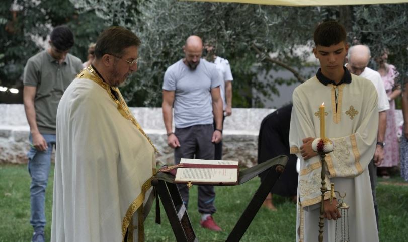 Јелеосвећење у Храму под Горицом