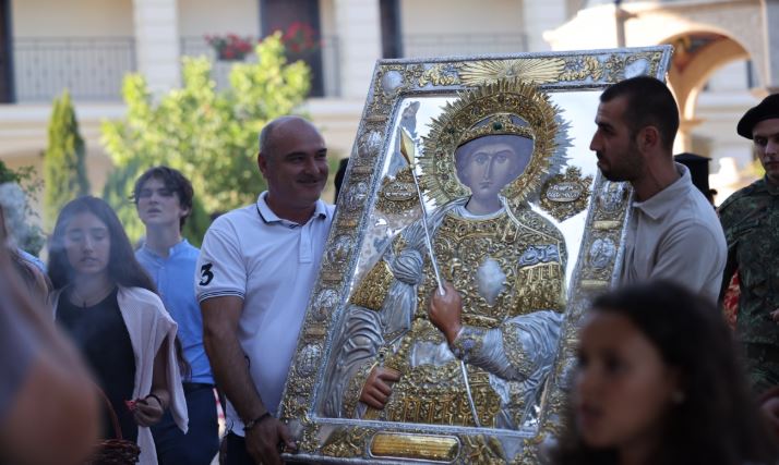 Кремиковският манастир посрещна копие на Фануиловата икона на св. вмчк Георги Победоносец