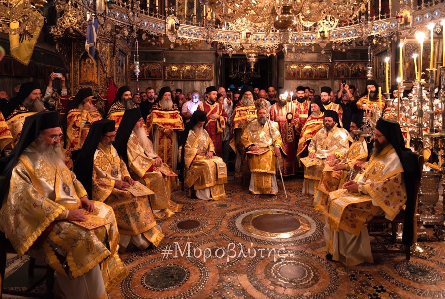 Ο Μητροπολίτης Μαρωνείας στην Ιερά Μονή Ιβήρων