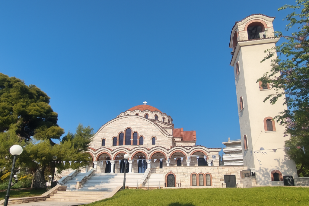 Την Κυριακή 12 Οκτωβρίου τα εγκαίνια του Ιερού Ναού Αγίας Τριάδος Χολαργού