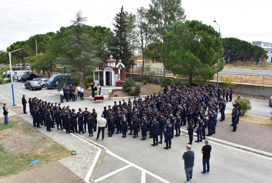 Τρισάγιο στην Σχολή Δοκίμων Αστυφυλάκων Κομοτηνής από τον Μητροπολίτης Μαρωνείας