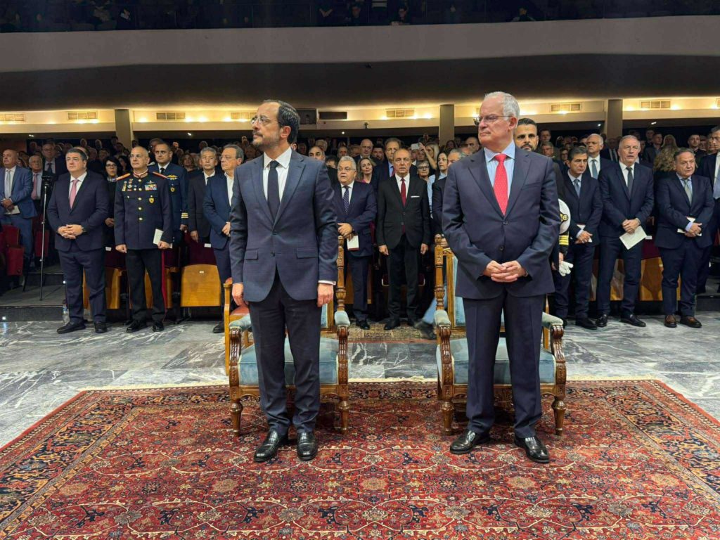 Με απόδοση τιμών σε Τασούλα-Χριστοδουλίδη ο επίσημος εορτασμός της 26ης Οκτωβρίου στο ΑΠΘ