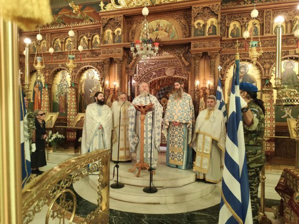 Από την πανηγυρική δοξολογία της 28ης Οκτωβρίου, στον Άγιο Ελευθέριο Αχαρνών!
