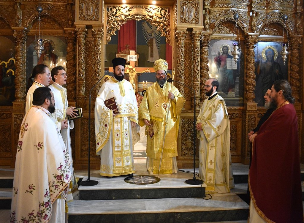 Χειροτονία Πρεσβυτέρου στην Ιερά Μητρόπολη Μαρωνείας