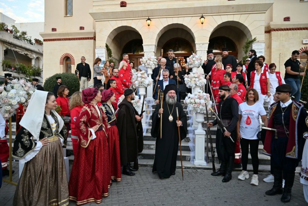 Ο Μητροπολίτης Ρεθύμνης στην 23η Πανελλήνια Λαμπαδηδρομία Εθελοντών Αιμοδοτών στο Ρέθυμνο