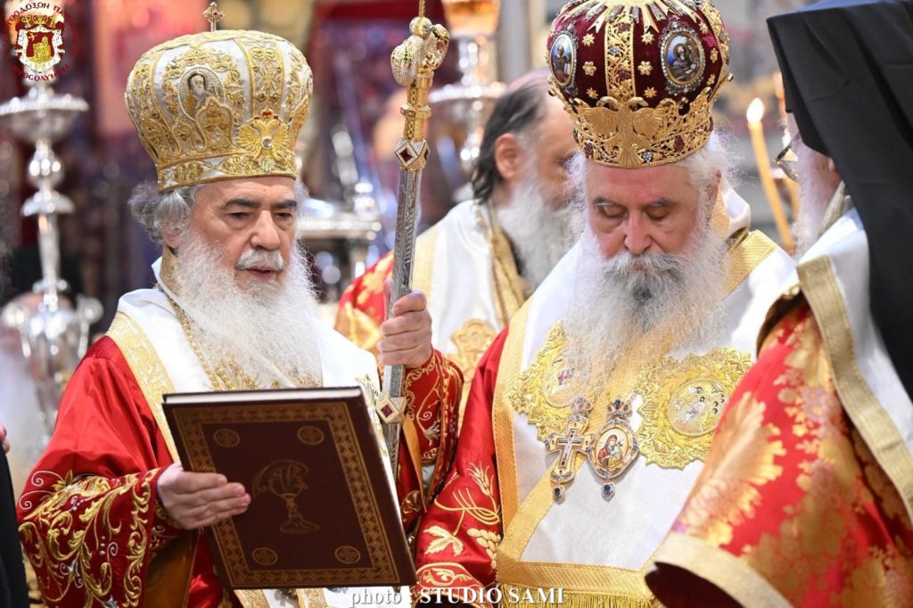 Η χειροτονία του Αρχιεπισκόπου Σινά Συμεών στον Πανάγιο Τάφο (ΦΩΤΟ – ΒΙΝΤΕΟ)