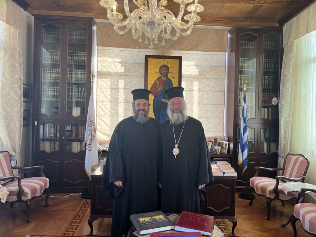 Ο εψηφισμένος Επίσκοπος Μαζούνγκας Νήφων στον Μητροπολίτη Ρεθύμνης
