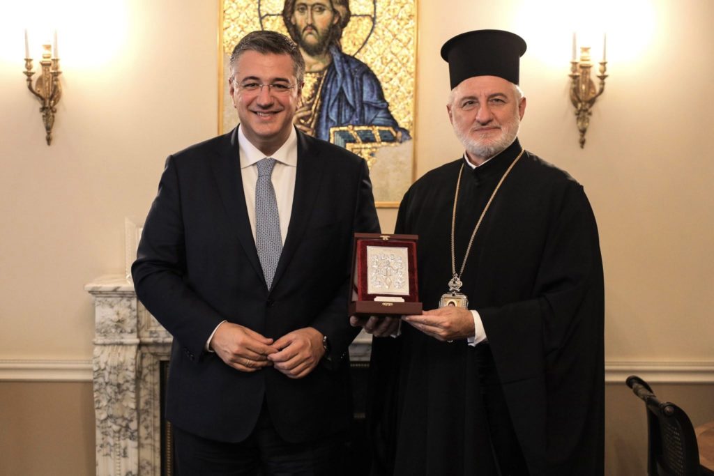 Ο Απόστολος Τζιτζικώστας για την συνάντησή του με τον Αρχιεπίσκοπο Αμερικής