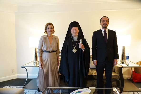 البطريرك المسكوني يلتقي رئيس قبرص