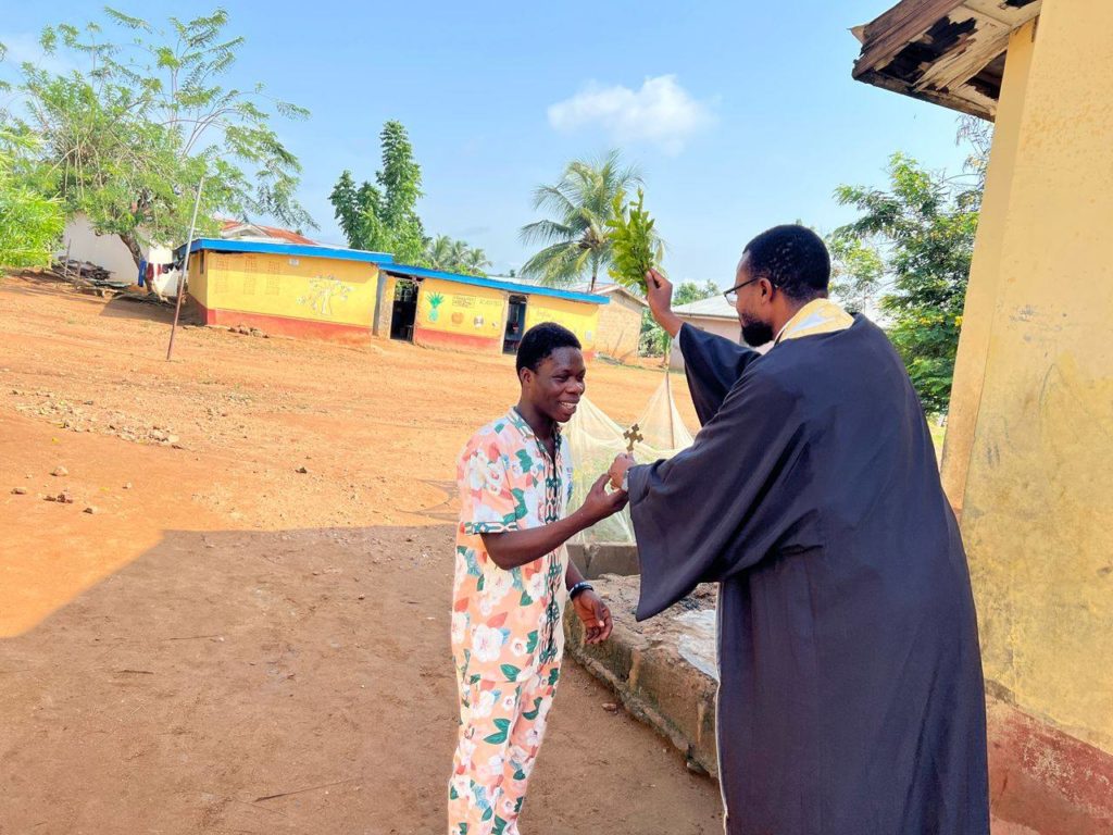Ιεραποστολή στην Ιερά Μητρόπολη Άκκρας – Επισκέψεις σε ενορίες και εκπαιδευτικά ιδρύματα