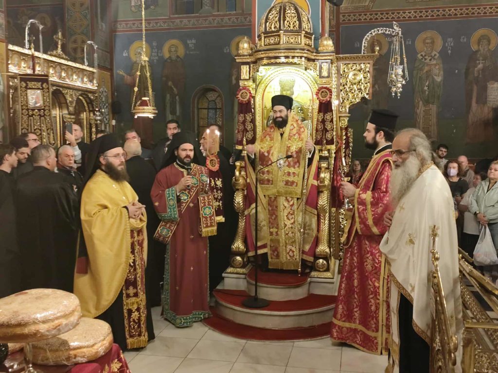 Πανηγυρικός εσπερινός, για τον Άγιο Δημήτριο τον Μυροβλήτη, στον ομώνυμο ναό των  Αμπελοκήπων