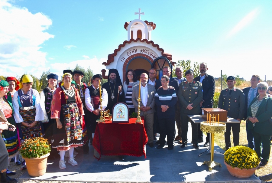 Ο Μητροπολίτης Μαρωνείας τέλεσε τα Θυρανοίξια του Ιερού Παρεκκλησίου των Αγίων Θεοδώρων
