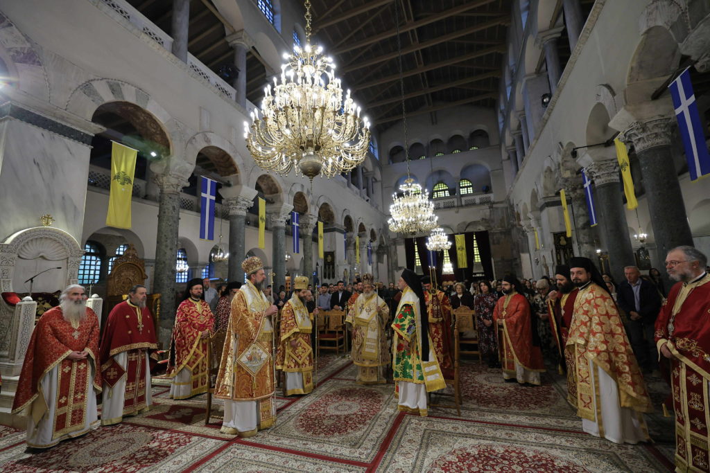 Αρχιερατικό συλλείτουργο στον Άγιο Δημήτριο Θεσσαλονίκης (ΦΩΤΟ)