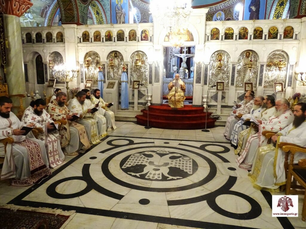 Η αρχαιοπρεπής Θεία Λειτουργία του Αγίου Ιακώβου στον Ι.Ν. Οσίου Νίκωνος Σπάρτης