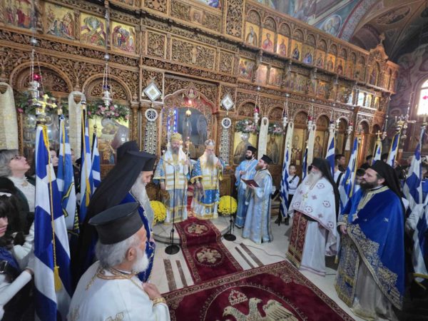 Πανηγυρική Δισαρχιερατική Θεία Λειτουργία στον Ιερό Ναό Αγίας Σκεπής Πτολεμαΐδας