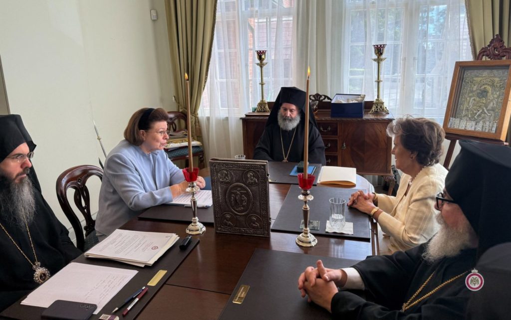 The Holy Eparchial Synod of the Archdiocese of Australia welcomes the Greek Minister of Culture, Lina Mendoni
