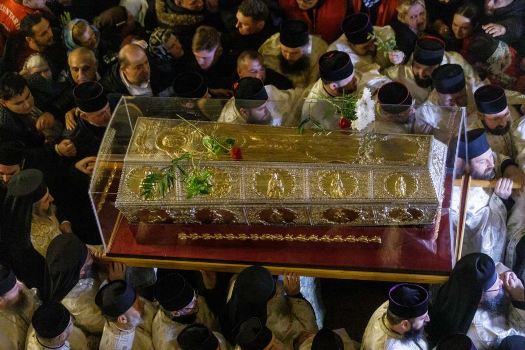 Ξεκίνησαν οι εορταστικές εκδηλώσεις για την Αγία Παρασκευή την Επιβατινή στο Ιάσιο