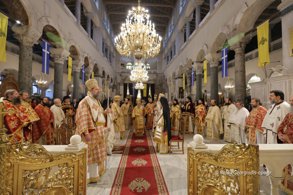 Πολυαρχιερατικό συλλείτουργο στον Άγιο Δημήτριο Θεσσαλονίκης (ΦΩΤΟ)