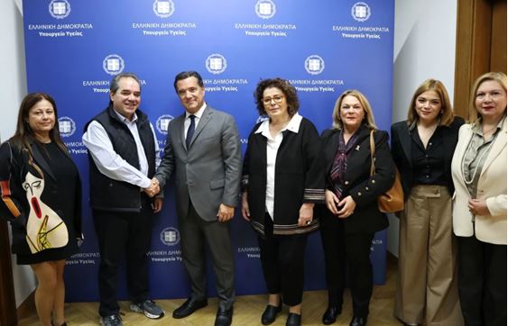 Συνάντηση του Υπουργού Υγείας με την «Αποστολή» της Αρχιεπισκοπής Αθηνών για τη δωρεά αναλώσιμου υγειονομικού υλικού